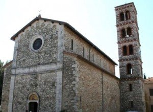 saturnia borgo centro storico